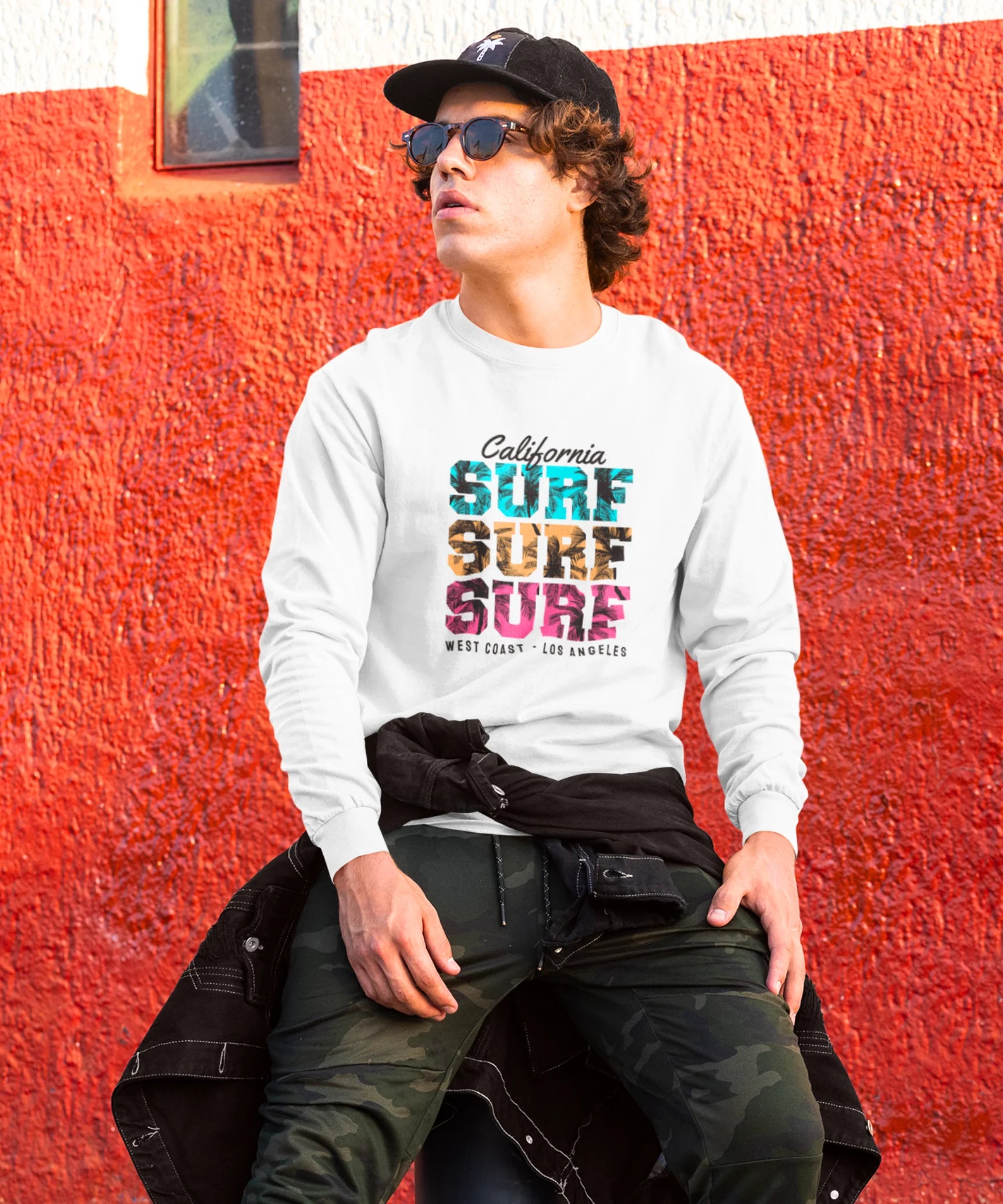 California Surf Sweatshirt.